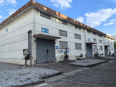 廠房